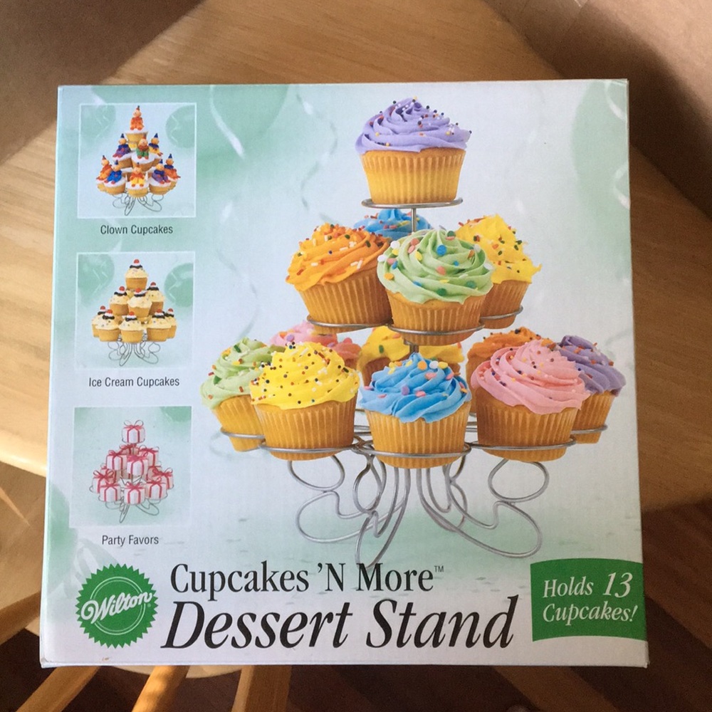 Cupcake/Dessert Stand